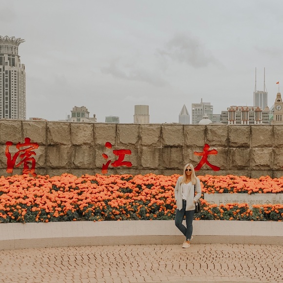 Meet your Posher, Brittany - Picture 1 of 1